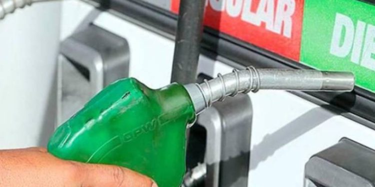 El alza de los combustibles por las sanciones contra Rusia impacta en América Latina