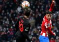 El Atleti pierde ante el Milan y no dependerá de sí­ mismo en la última jornada