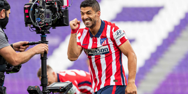 El Atlético de Madrid gana la Liga en la última jornada; Huesca y Real Valladolid descienden