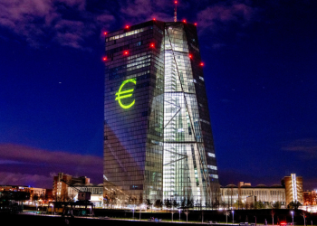 El Banco Central Europeo sube los tipos de interés al 4 %, el nivel máximo desde que nació el euro