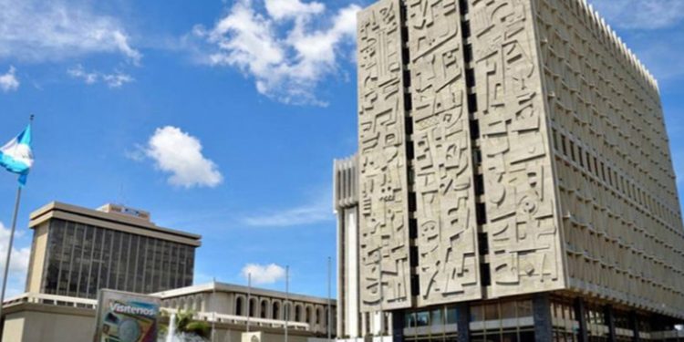 El Banco de Guatemala registró un crecimiento económico nacional del 4%