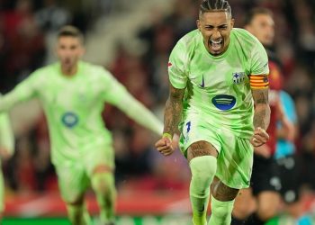 El Barça se oxigena en Son Moix con una goleada