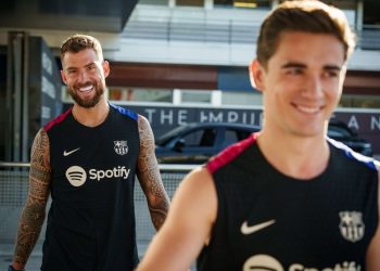 El Barcelona de Flick inicia la pretemporada sin sus 13 internacionales y con el regreso de cedidos