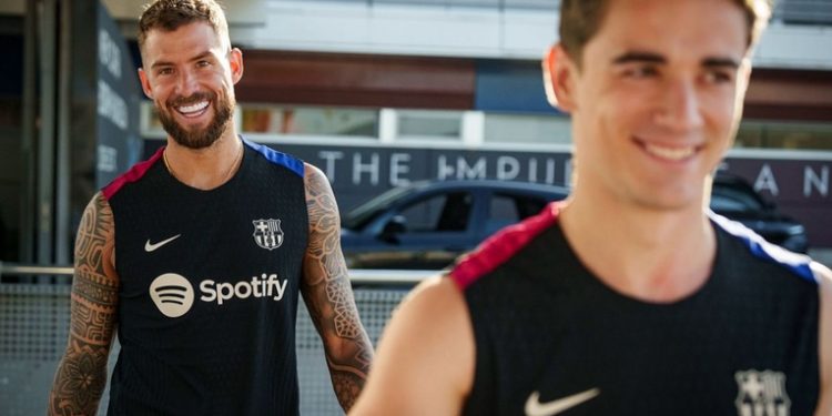 El Barcelona de Flick inicia la pretemporada sin sus 13 internacionales y con el regreso de cedidos