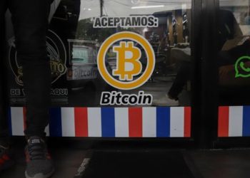 El bitcoin entró en curso como moneda legal en El Salvador