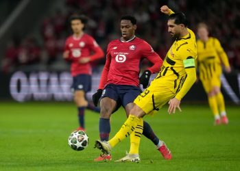 El Borussia Dortmund avanza a los cuartos de final tras vencer al Lille