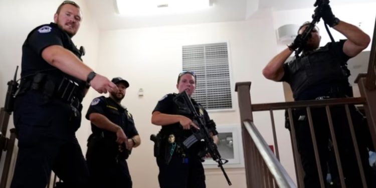 El Capitolio evacuado ante informes de posible tirador