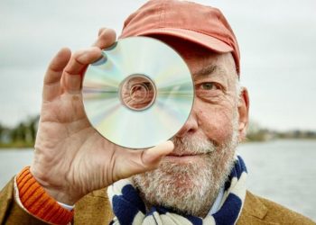 El CD reinventado: idean un método de escritura rápida en discos que podrí­an albergar hasta 500 TB.