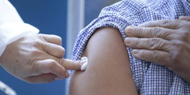 El centro de vacunación del campo marte estará vacunando el 24 de diciembre