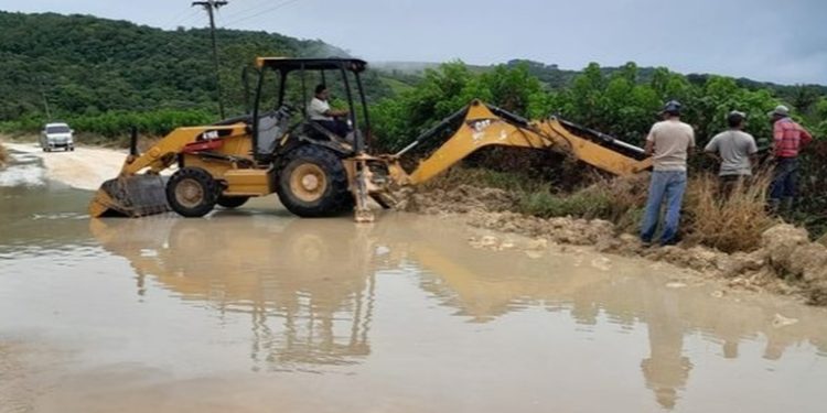 El departamento del Petén empieza a sufrir los primeros efectos del huracán Lisa