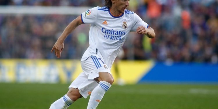 El director deportivo del Milan anuncia el fichaje de Luka Modric tras el Mundial de Clubes