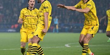 El Dortmund volverá a una final 11 años después (0-1), en un partido con tres palos más para los franceses