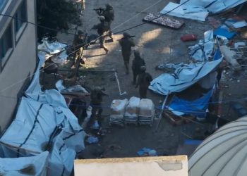 El Ejército israelí pide evacuar zona del hospital Al Shifa