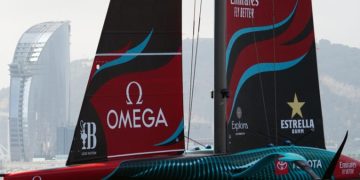 El Emirates Team New Zealand sigue imparable y coloca el 4-0 en la final ante INEOS Britannia