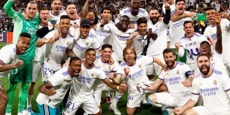 El 'enésimo' milagro del Bernabéu empuja al Madrid a una nueva final de Champions