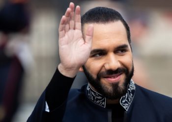 El FMI le da un espaldarazo a Bukele pero le impone una condición