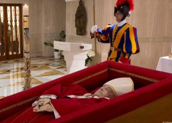 El funeral del papa, el 26 de abril en la plaza de San Pedro