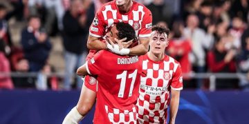 El Girona firma una noche para la historia con su primera victoria en Champions