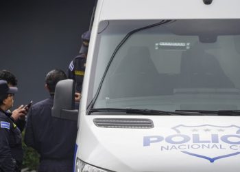 El Gobierno de El Salvador estima que hay hasta 20.000 pandilleros pendientes de capturar
