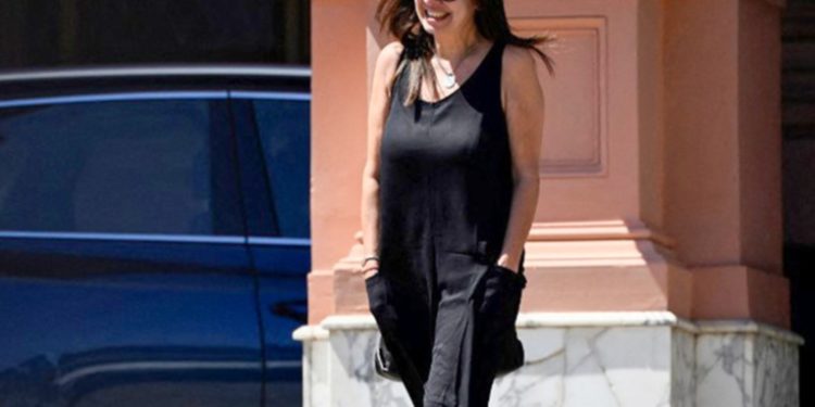 El Gobierno de Milei declara que quienes corten las calles no recibirán planes sociales