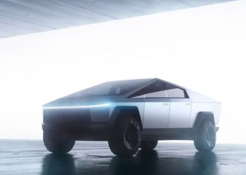 El interior de la Cybertruck visto como nunca