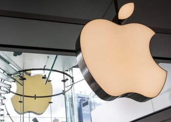 El iPhone 14 Pro tendrá una cámara de 48 megapí­xeles y el iPhone 15 contará con una lente periscópica en 2023, según un experto