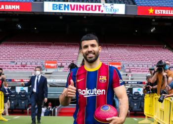El 'Kun' Agí¼ero, primer refuerzo del FC Barcelona para la próxima temporada