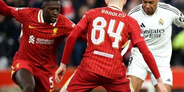 El Liverpool vence con autoridad a un Real Madrid que naufraga en Champions
