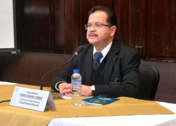 El magistrado suplente del TSE, Ervin Gabriel Gómez Méndez presentó formalmente su carta de renuncia