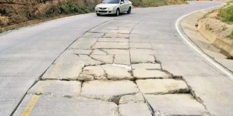 El mal estado de las carreteras afecta a los productores de café