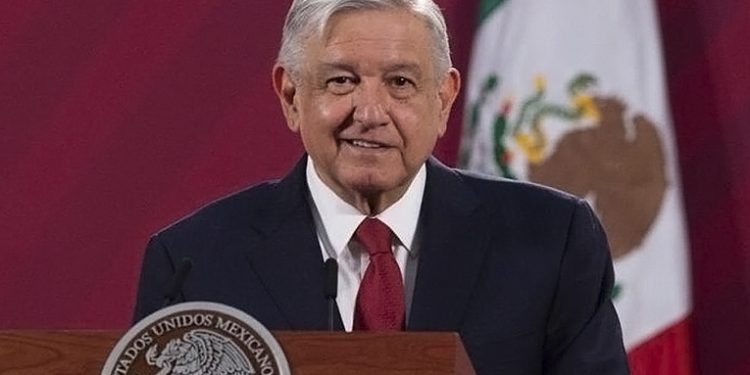 El mandatario mexicano López Obrador dio positivo a Covid-19