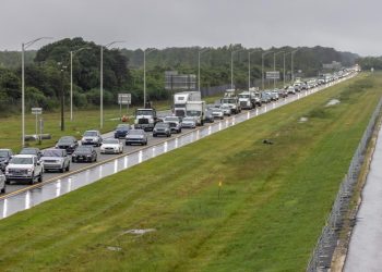 El Minex monitorea la situación de guatemaltecos en EE. UU. ante la llegada del huracán Milton