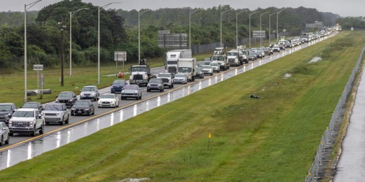 El Minex monitorea la situación de guatemaltecos en EE. UU. ante la llegada del huracán Milton