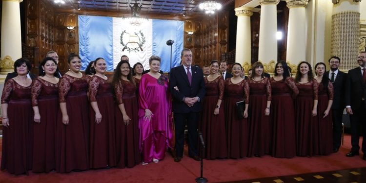 El Ministerio de Cultura Lucha por Recuperar Maestros Despedidos de la Escuela Nacional de Danza