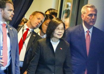 El Ministerio de Defensa chino reacciona a la visita de la lí­der taiwanesa a EE.UU.