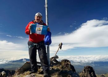 El montañista Jaime Viñals fue nombrado como embajador de turismo del paí­s