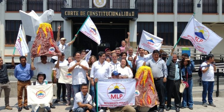 El Movimiento para la Liberación de los Pueblos presentó un amparo ante la CC