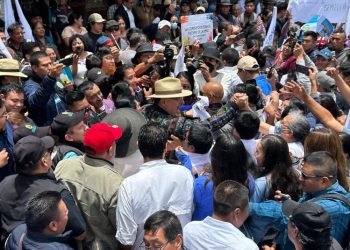 El movimiento Semilla y su binomio presidencial arrancaron hoy su campaña en el interior del país