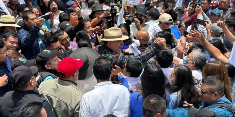 El movimiento Semilla y su binomio presidencial arrancaron hoy su campaña en el interior del país