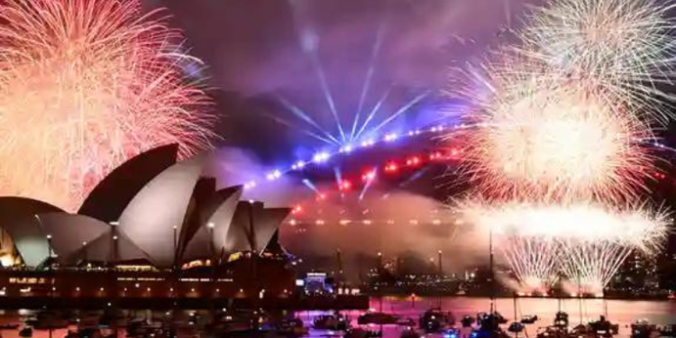 El mundo comienza a despedirse del 2023