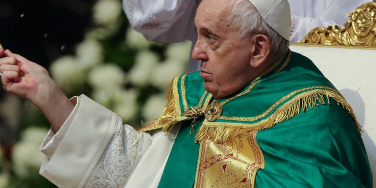 El papa desmiente rumores sobre su posible renuncia