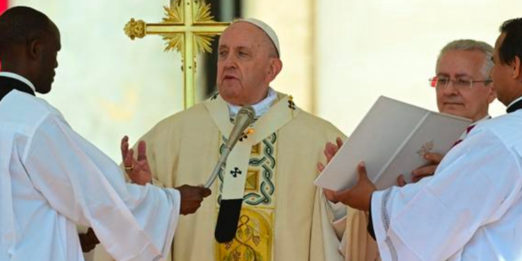 El papa Francisco proclama a la primera santa de Uruguay