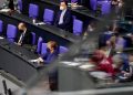 El Parlamento alemán aprueba un nuevo marco legal para combatir la pandemia