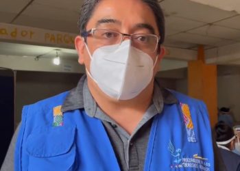 El PDH Jordán Rodas, realiza verificación en centro de vacunación
