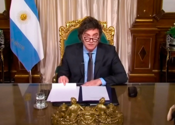 El polémico megadecreto de Milei ingresa al Congreso argentino
