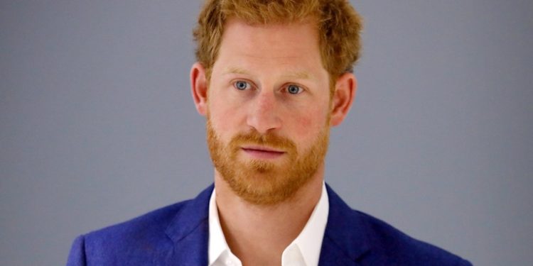 El prí­ncipe Enrique tendrá que avisar con un mes de antelación si va a viajar al Reino Unido