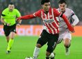 El PSV impone su fortaleza y golea a un débil Girona