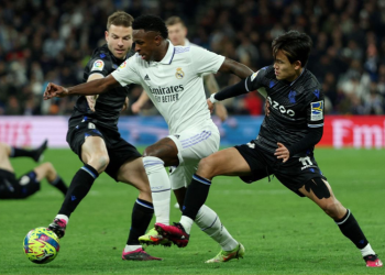 El Real Madrid deja dos puntos ante la Real Sociedad y el Barí§a amplia su ventaja en Liga