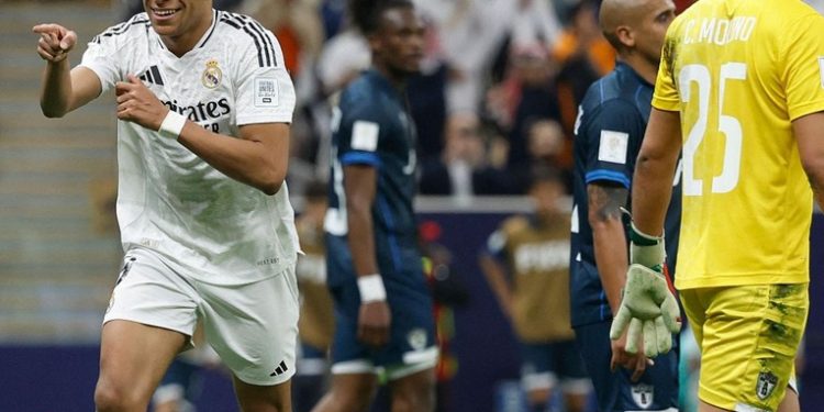 El Real Madrid se corona campeón de la Copa Intercontinental con goles de sus tres tenores: Mbappé, Rodrygo y Vinicus