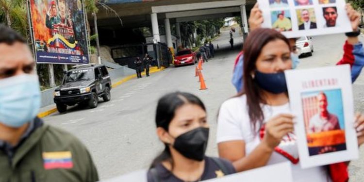 El régimen venezolano de Nicolás Maduro mantiene 257 presos polí­ticos
